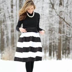 Ampersand Avenue striped skirt size S